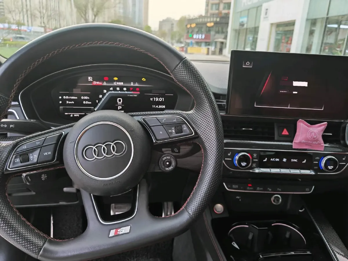 2020 Audi S4 3.0T 354HP V6 8AT,autocango,china used car exporter,china ev exporter,chinese used car exporter,chinese used ev exporter