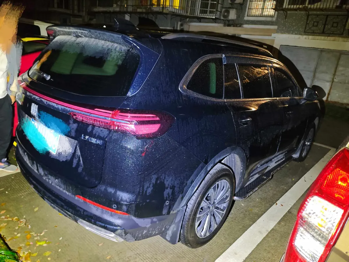 2025 Buick EnvisionPlus 2.0T 237HP L4 9AT,autocango,china used car exporter,china ev exporter,chinese used car exporter,chinese used ev exporter