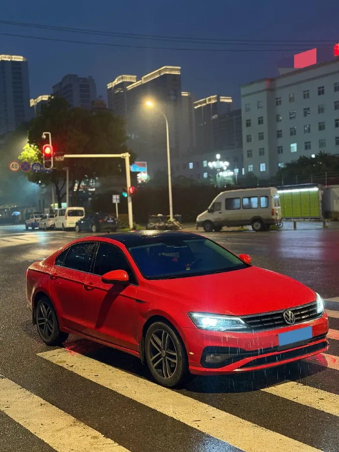 2019 Volkswagen Tayron 2.0T 186HP L4 7DCT,autocango,china used car exporter,china ev exporter,chinese used car exporter,chinese used ev exporter