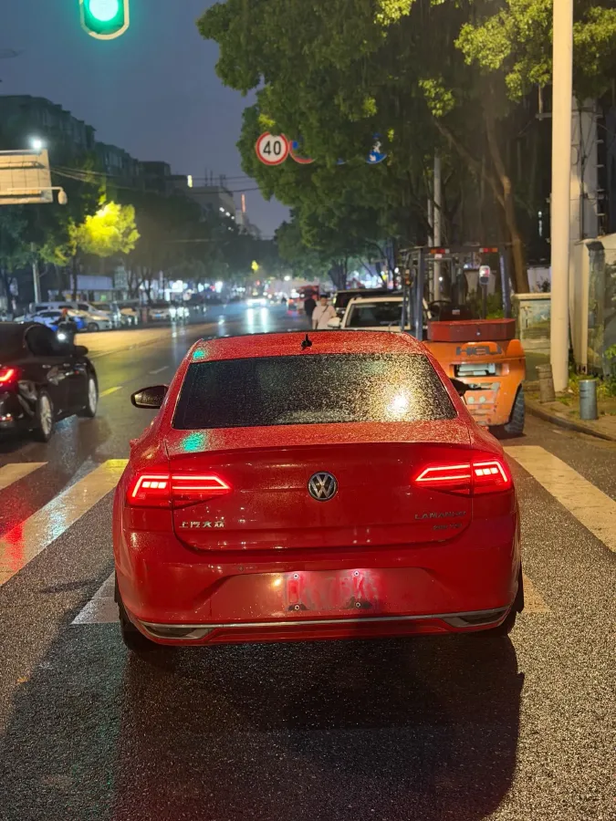 2019 Volkswagen Tayron 2.0T 186HP L4 7DCT,autocango,china used car exporter,china ev exporter,chinese used car exporter,chinese used ev exporter