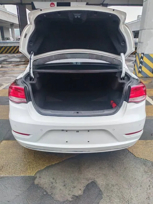 2018 Chevrolet Malibu 1.5T 170HP L4 6AT,autocango,china used car exporter,china ev exporter,chinese used car exporter,chinese used ev exporter