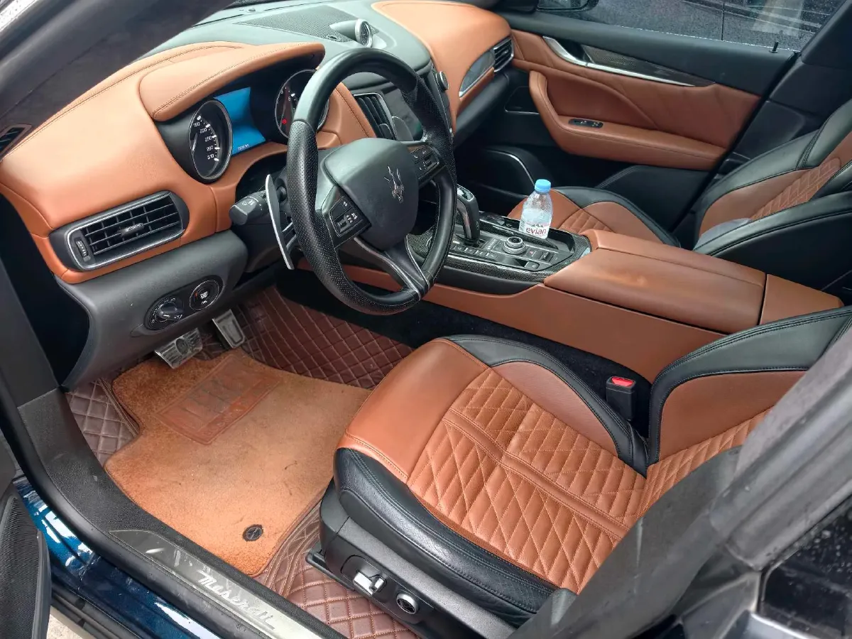 2019 Maserati Levante 3.0T 350HP V6 8AT,autocango,china used car exporter,china ev exporter,chinese used car exporter,chinese used ev exporter