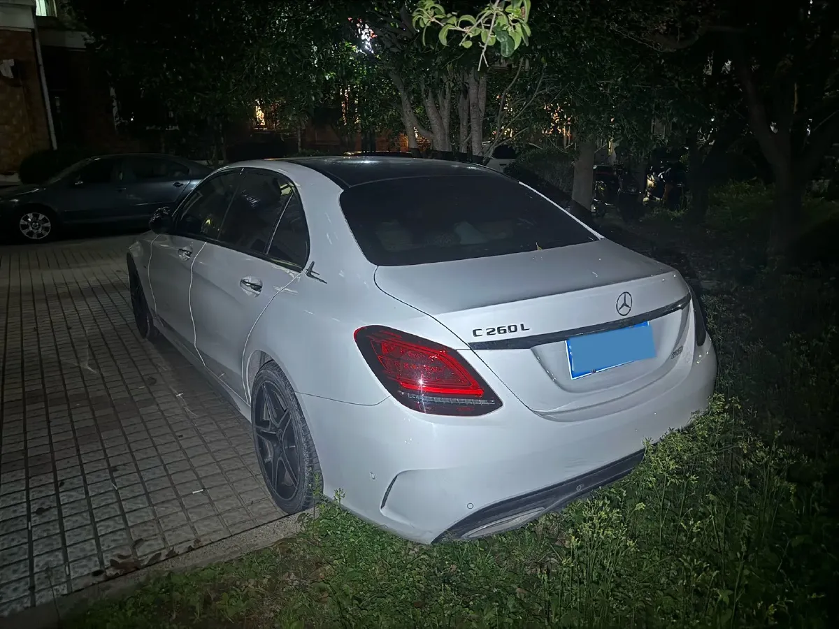 2021 Mercedes-Benz C Class 1.5T 184HP L4 9AT,autocango,china used car exporter,china ev exporter,chinese used car exporter,chinese used ev exporter