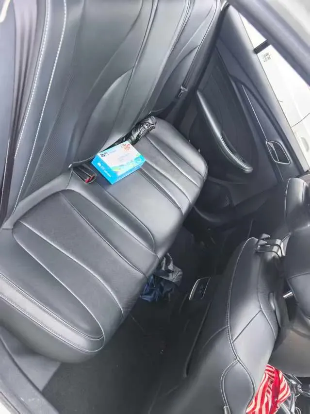 2019 Roewe i5 1.5L 120HP L4 CVT,autocango,china used car exporter,china ev exporter,chinese used car exporter,chinese used ev exporter