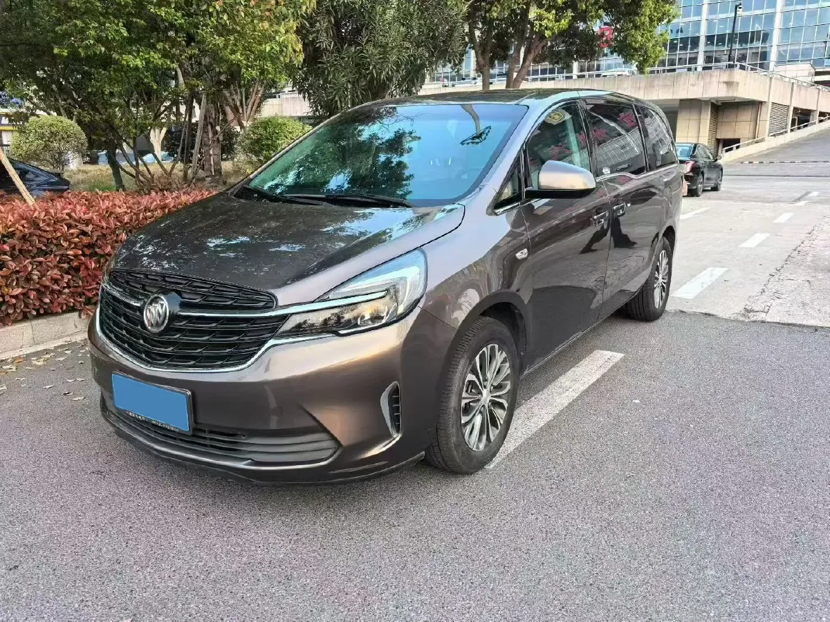 2022 Buick GL8 2.0T 237HP L4 9AT,autocango,china used car exporter,china ev exporter,chinese used car exporter,chinese used ev exporter