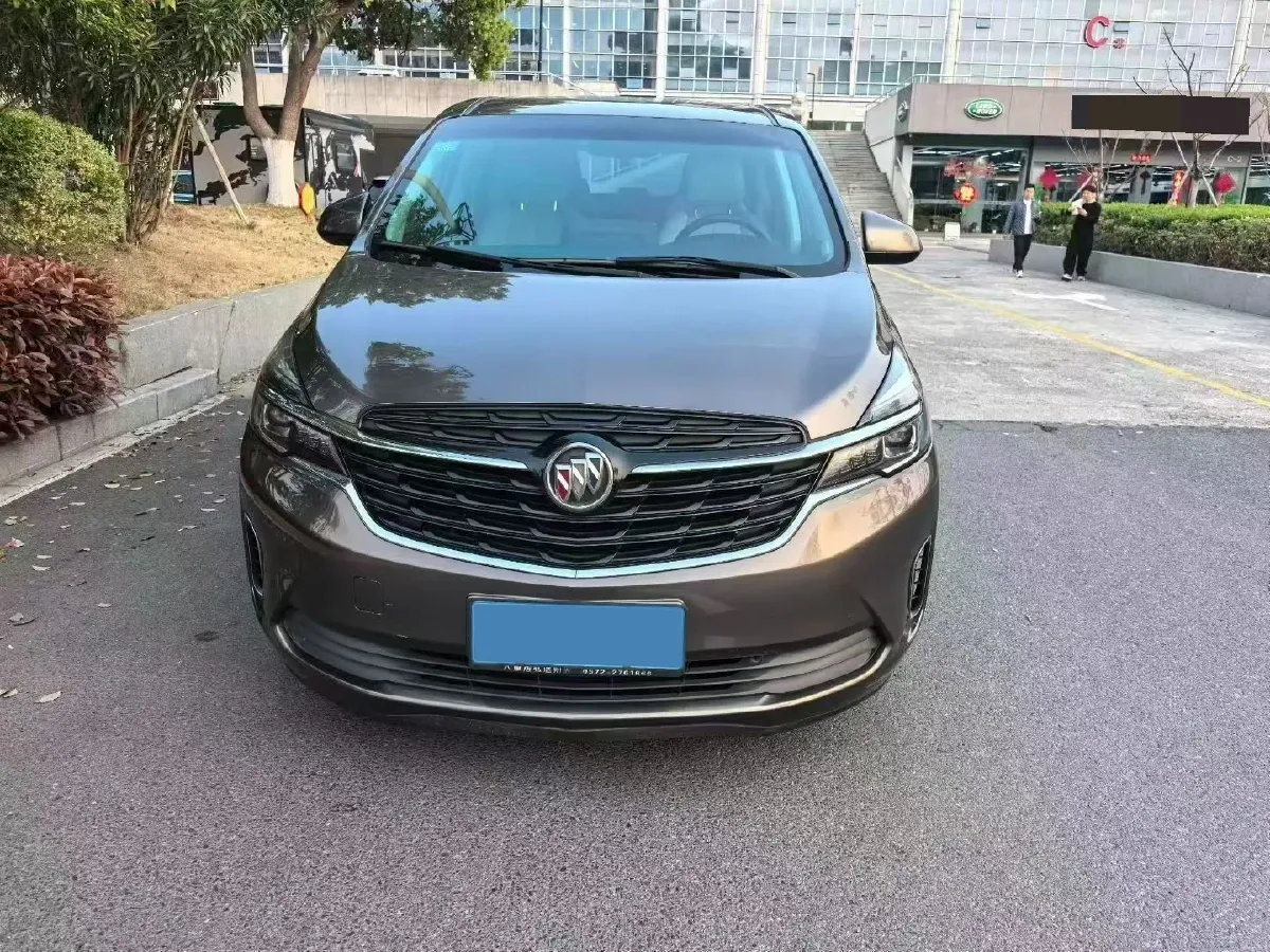 2022 Buick GL8 2.0T 237HP L4 9AT,autocango,china used car exporter,china ev exporter,chinese used car exporter,chinese used ev exporter