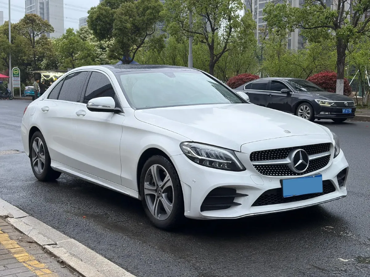 2020 Mercedes-Benz C Class 1.5T 184HP L4 9AT,autocango,china used car exporter,china ev exporter,chinese used car exporter,chinese used ev exporter