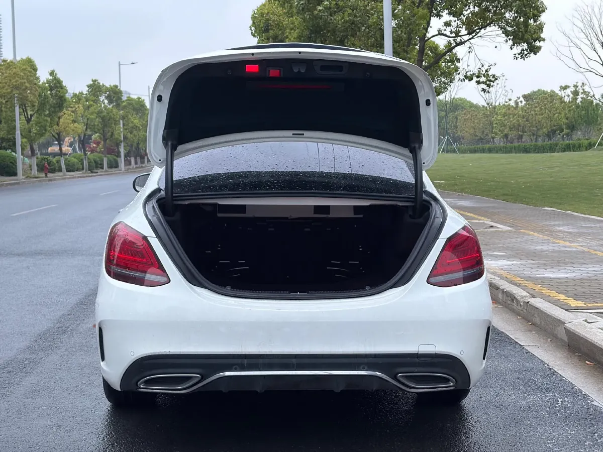 2020 Mercedes-Benz C Class 1.5T 184HP L4 9AT,autocango,china used car exporter,china ev exporter,chinese used car exporter,chinese used ev exporter