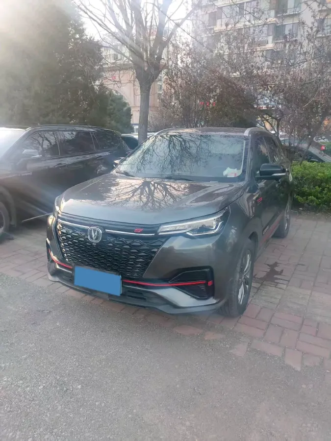 2020 ChangAn UNI-T 1.5T 180HP L4 7DCT,autocango,china used car exporter,china ev exporter,chinese used car exporter,chinese used ev exporter