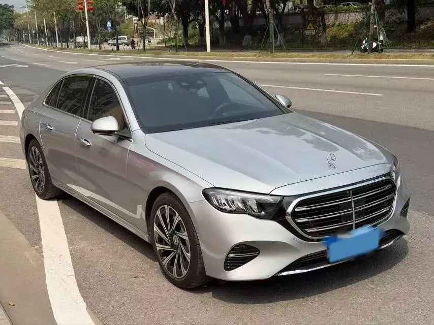 2024 Mercedes-Benz E Class 2.0T 258HP L4 9AT,autocango,china used car exporter,china ev exporter,chinese used car exporter,chinese used ev exporter