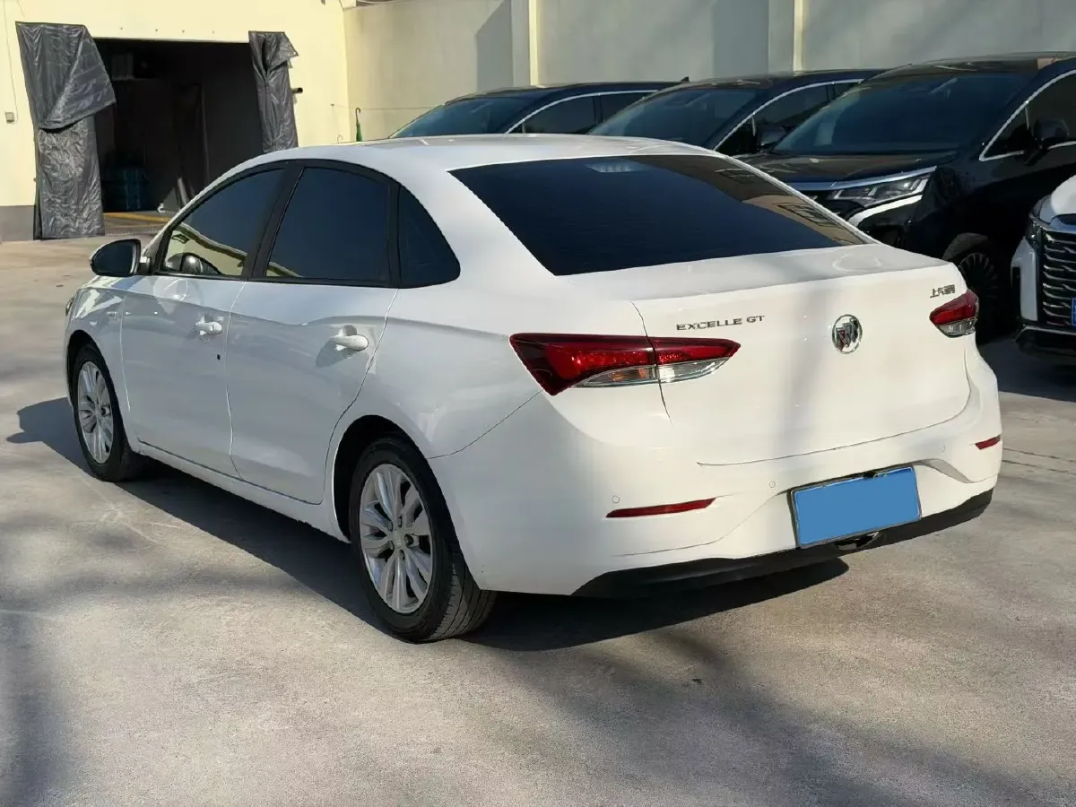 2021 Buick Excelle 1.5L 113HP L4 6AT,autocango,china used car exporter,china ev exporter,chinese used car exporter,chinese used ev exporter