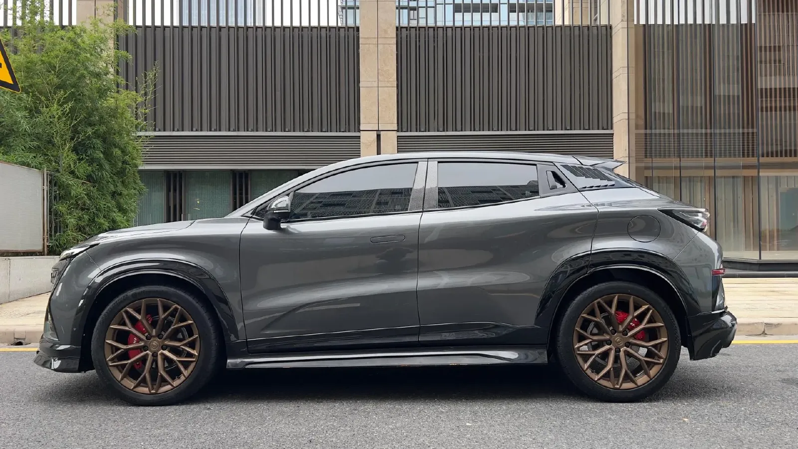 2022 ChangAn UNI-T 1.5T 188HP L4 7DCT,autocango,china used car exporter,china ev exporter,chinese used car exporter,chinese used ev exporter