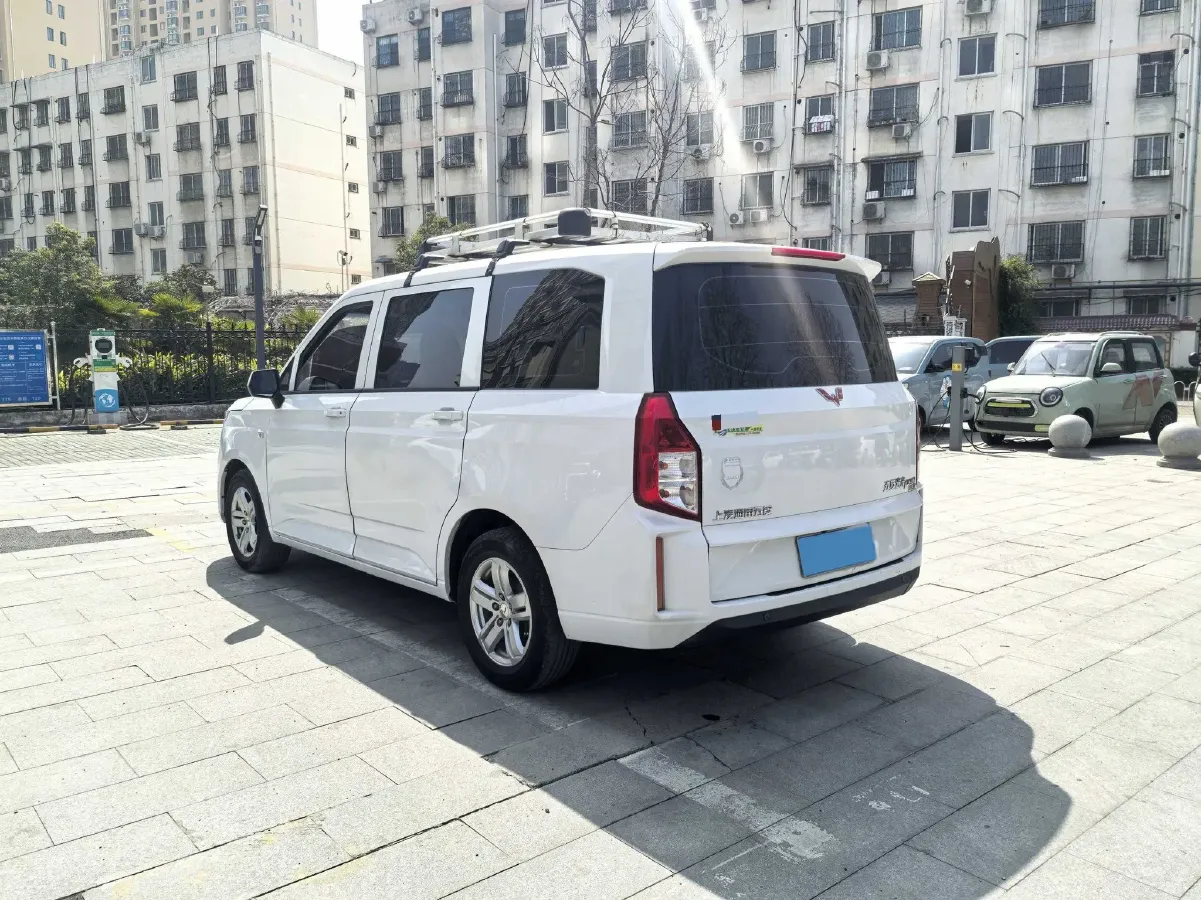 2019 WuLing HongGuang Plus 1.5T 147HP L4 6MT,autocango,china used car exporter,china ev exporter,chinese used car exporter,chinese used ev exporter