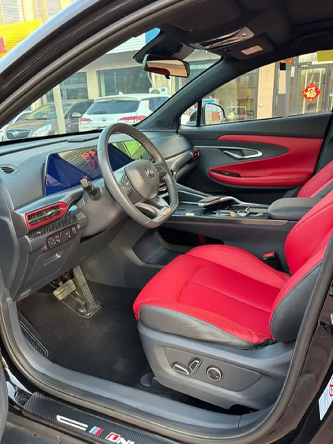 2020 ChangAn UNI-T 1.5T 180HP L4 7DCT,autocango,china used car exporter,china ev exporter,chinese used car exporter,chinese used ev exporter