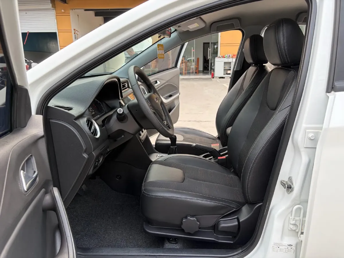 2018 Chery Tiggo 3x 1.5L 106HP L4 5MT,autocango,china used car exporter,china ev exporter,chinese used car exporter,chinese used ev exporter