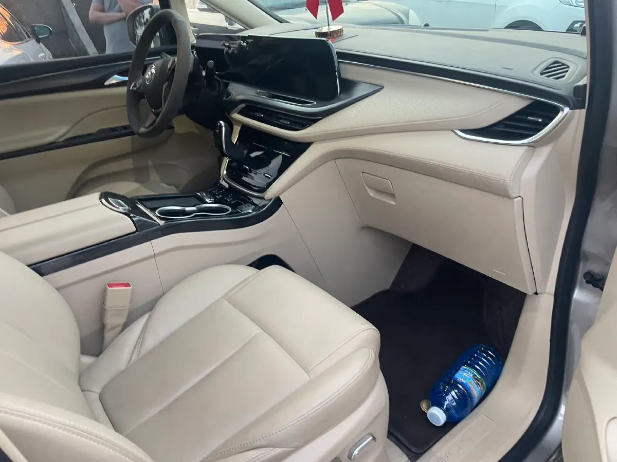 2023 Buick GL8 2.0T 237HP L4 9AT,autocango,china used car exporter,china ev exporter,chinese used car exporter,chinese used ev exporter