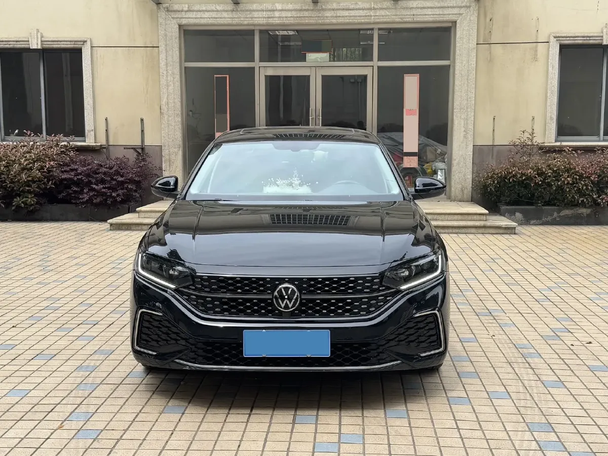 2022 Skoda Kodiak GT 2.0T 186HP L4 7DCT,autocango,china used car exporter,china ev exporter,chinese used car exporter,chinese used ev exporter