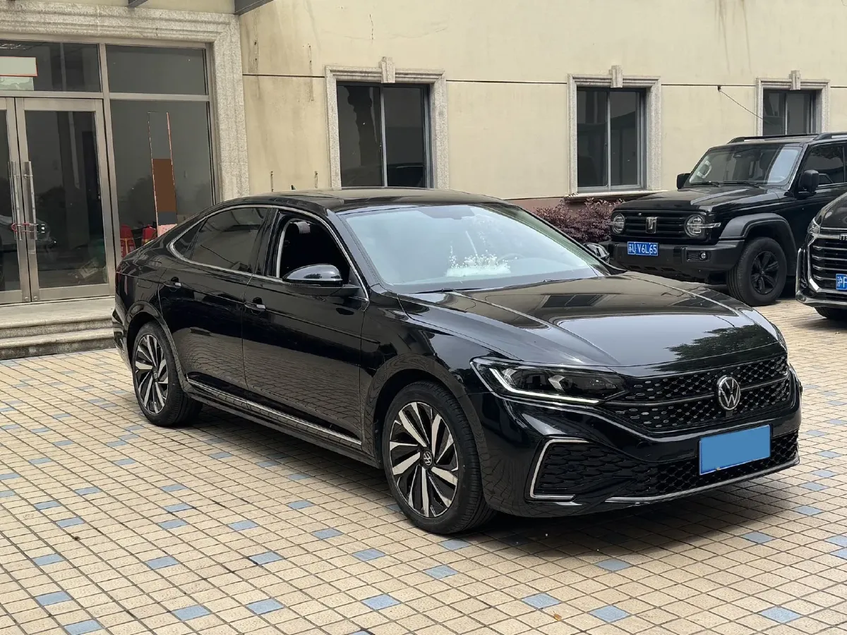 2022 Skoda Kodiak GT 2.0T 186HP L4 7DCT,autocango,china used car exporter,china ev exporter,chinese used car exporter,chinese used ev exporter