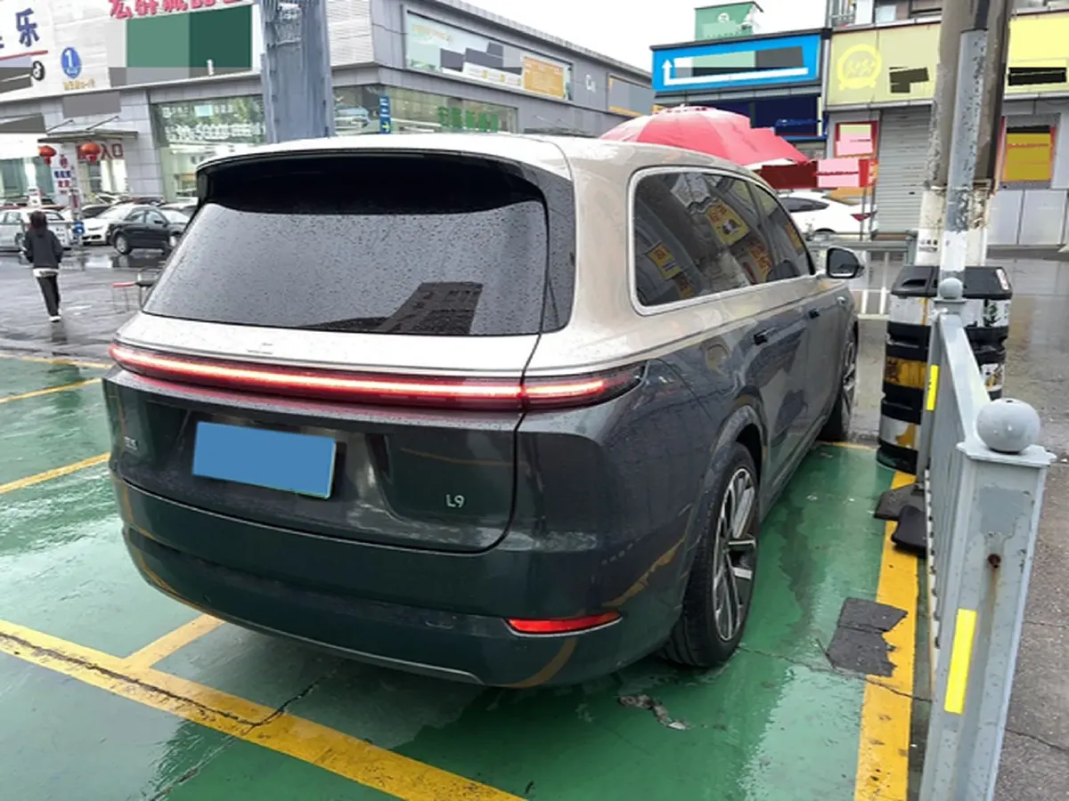 2022 Li L9 Range Extended 154HP REEV 42.6KWH,autocango,china used car exporter,china ev exporter,chinese used car exporter,chinese used ev exporter