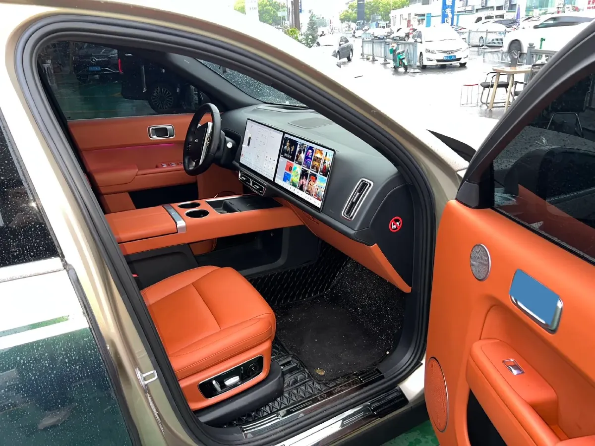 2022 Li L9 Range Extended 154HP REEV 42.6KWH,autocango,china used car exporter,china ev exporter,chinese used car exporter,chinese used ev exporter