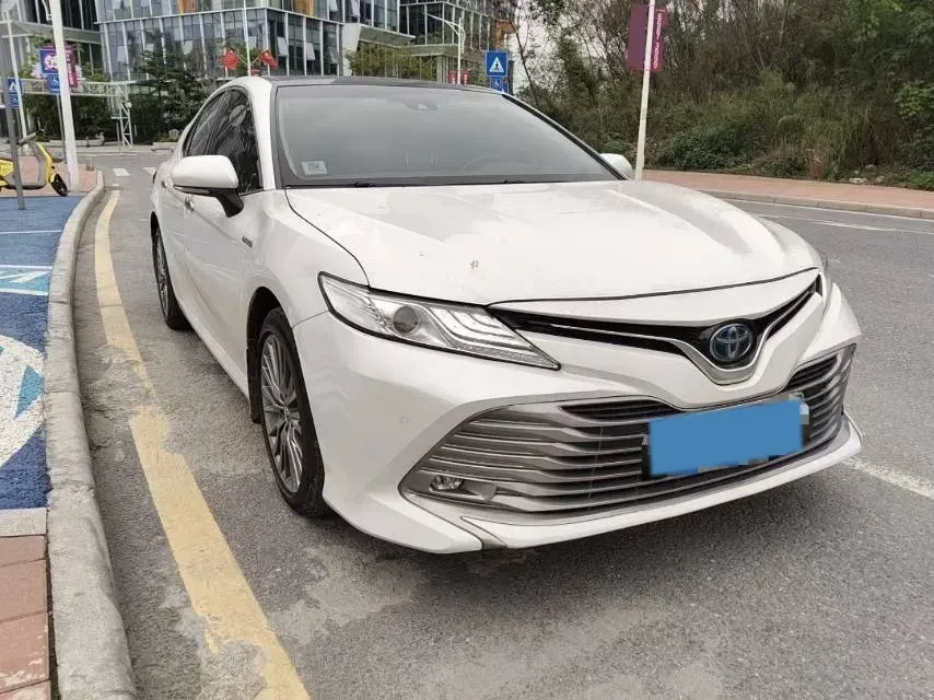2019 Toyota Camry 2.5L 178HP L4 E-CVT Hybrid,autocango,china used car exporter,china ev exporter,chinese used car exporter,chinese used ev exporter