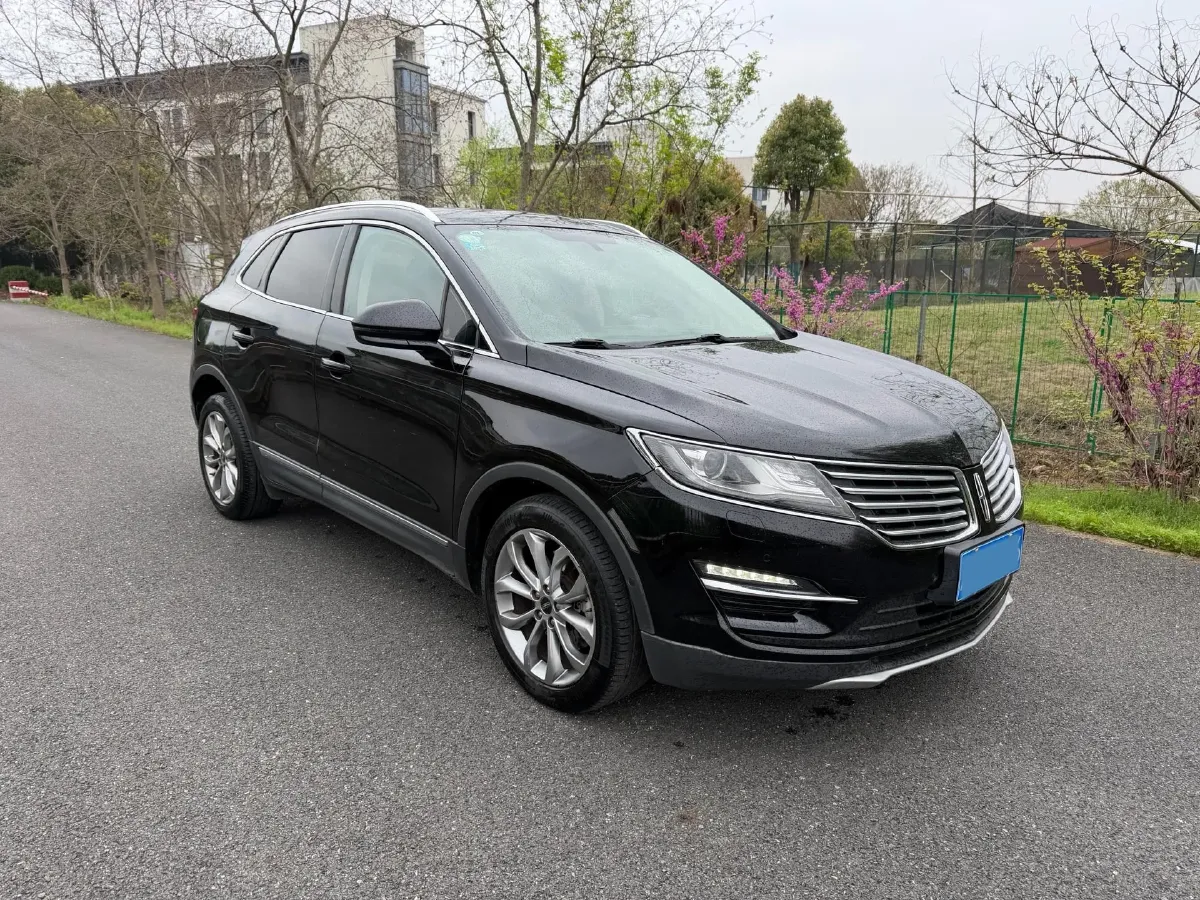 2017 Lincoln MKC 2.0T 203HP L4 6AT,autocango,china used car exporter,china ev exporter,chinese used car exporter,chinese used ev exporter