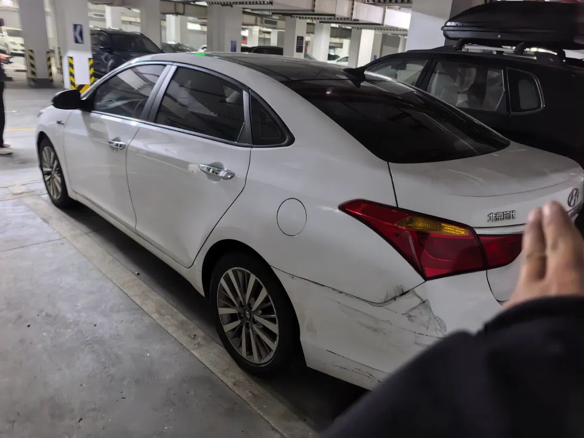 2017 Hyundai Mistra 1.6T 175HP L4 7DCT,autocango,china used car exporter,china ev exporter,chinese used car exporter,chinese used ev exporter