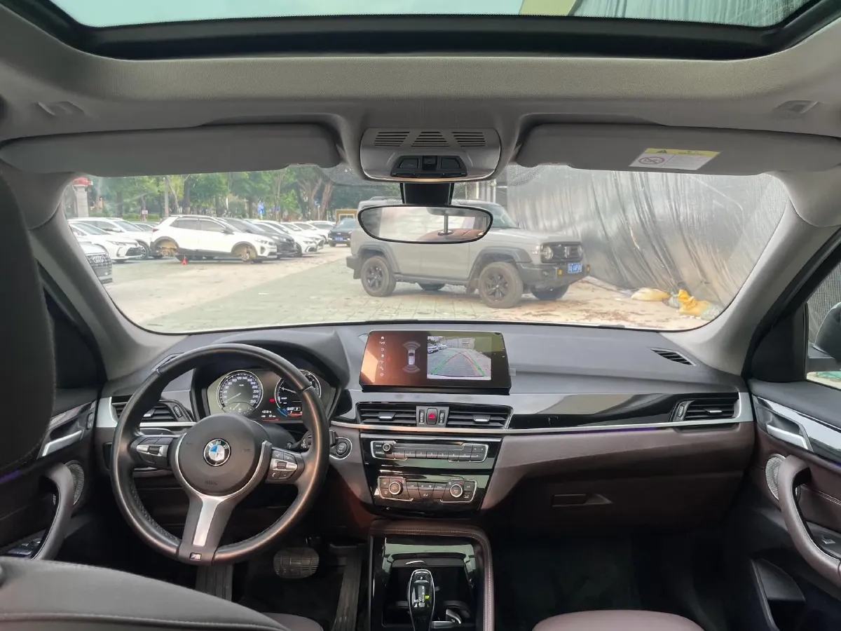 2021 BMW X1 2.0T 192HP L4 8AT,autocango,china used car exporter,china ev exporter,chinese used car exporter,chinese used ev exporter