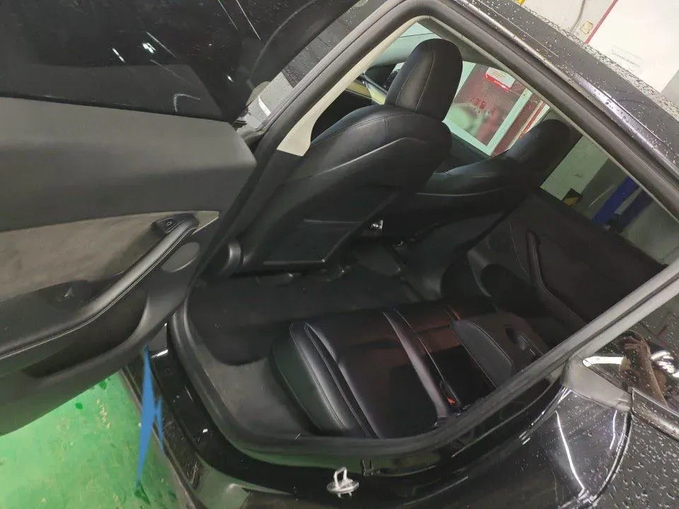 2022 Tesla Model Y BEV 60KWH,autocango,china used car exporter,china ev exporter,chinese used car exporter,chinese used ev exporter