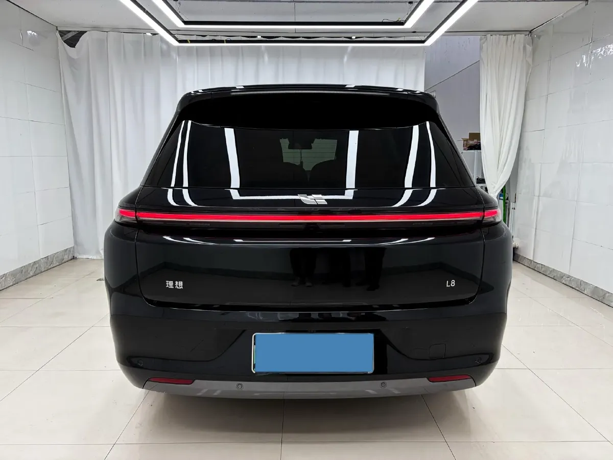 2024 Volvo S60 2.0T 197HP L4 7DCT,autocango,china used car exporter,china ev exporter,chinese used car exporter,chinese used ev exporter