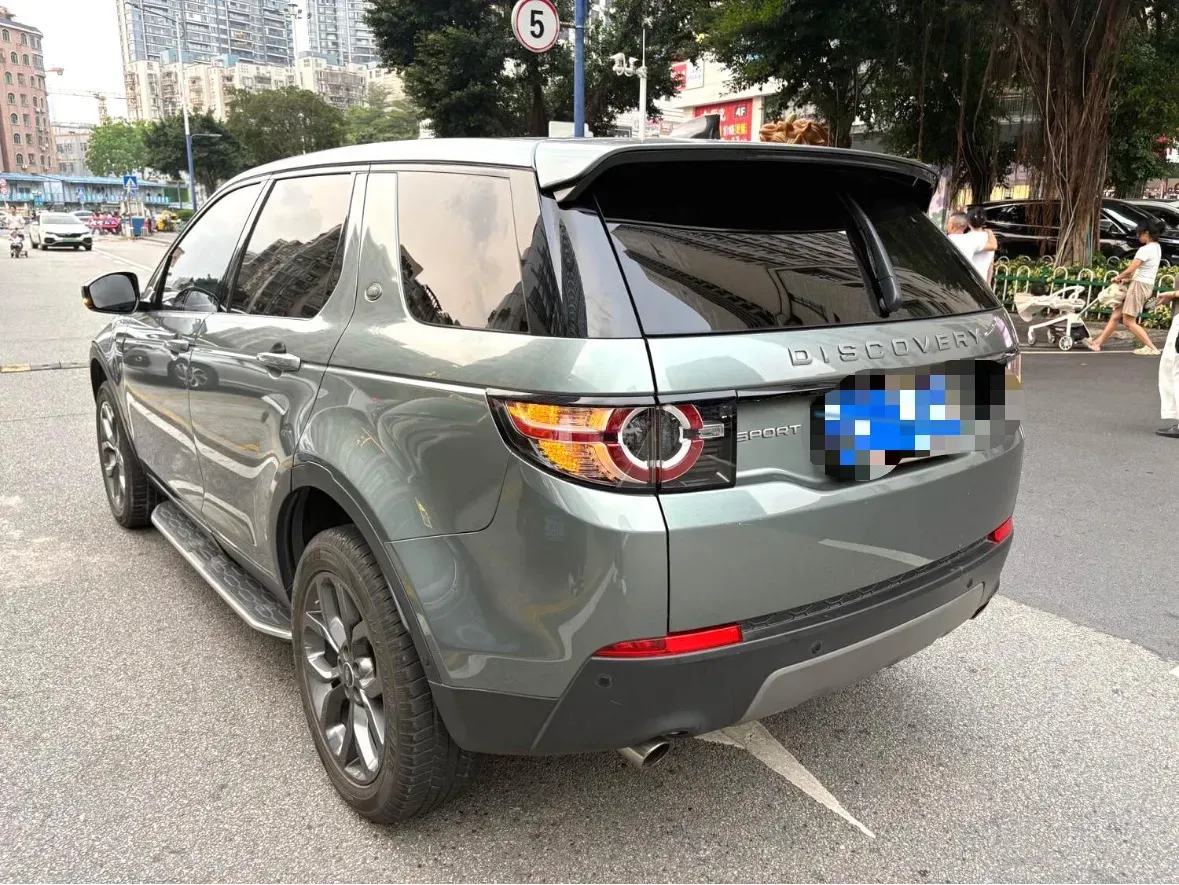 2018 Land Rover Discovery Sport 2.0T 241HP L4 9AT,autocango,china used car exporter,china ev exporter,chinese used car exporter,chinese used ev exporter