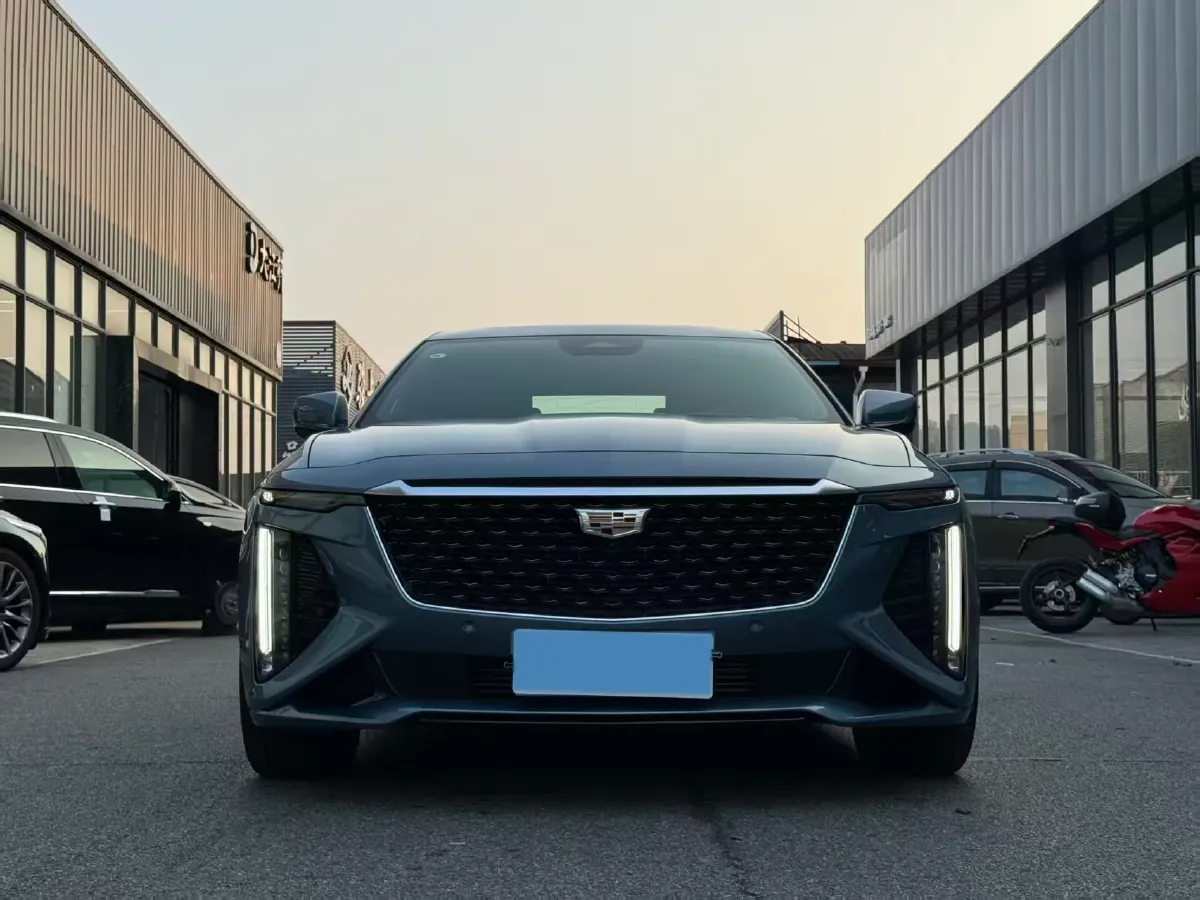 2023 Cadillac CT6 2.0T 237HP L4 10AT,autocango,china used car exporter,china ev exporter,chinese used car exporter,chinese used ev exporter