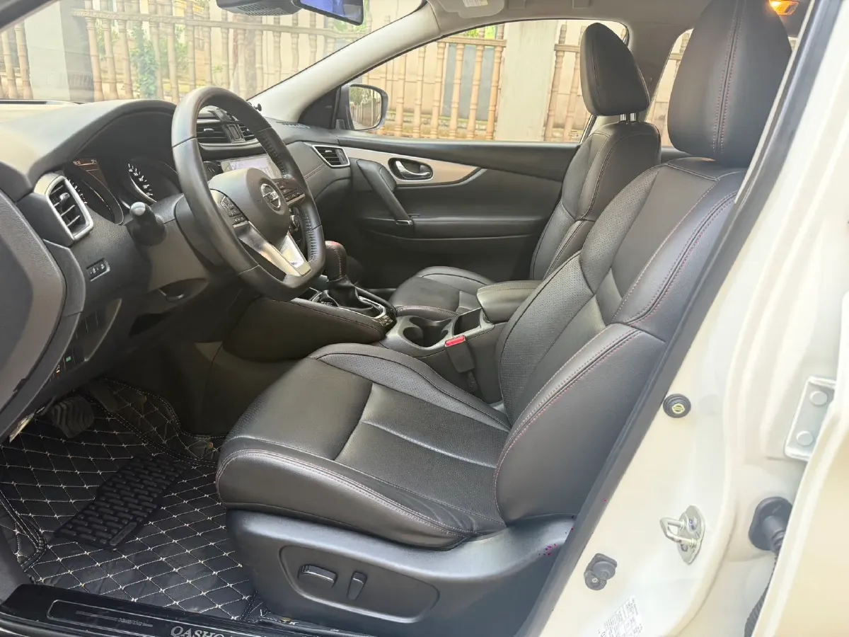 2021 Nissan Qashqai 2.0L 151HP L4 CVT,autocango,china used car exporter,china ev exporter,chinese used car exporter,chinese used ev exporter