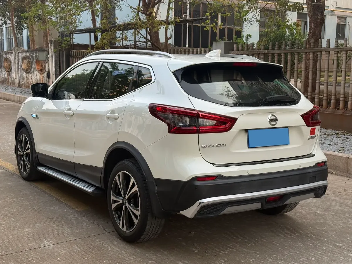 2021 Nissan Qashqai 2.0L 151HP L4 CVT,autocango,china used car exporter,china ev exporter,chinese used car exporter,chinese used ev exporter