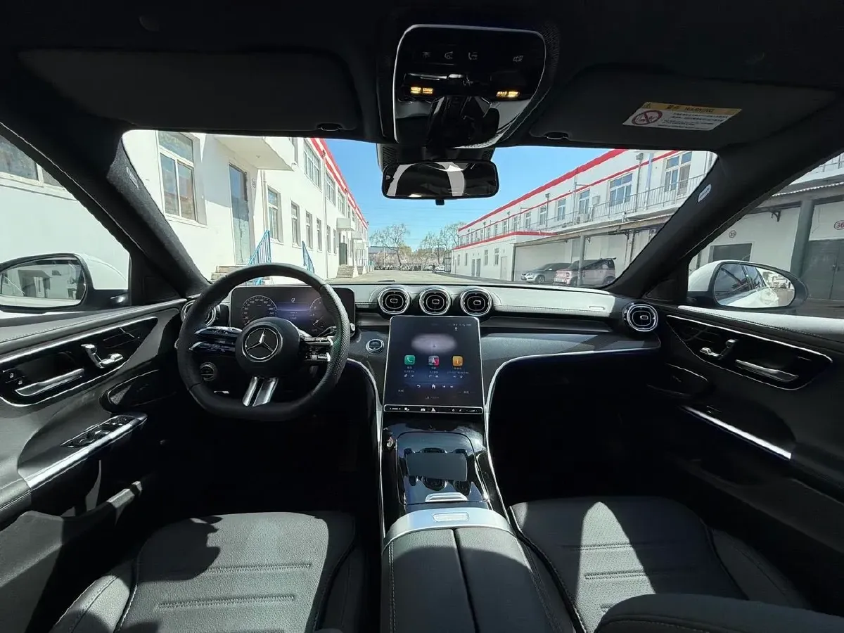 2025 Mercedes-Benz C Class 1.5T 204HP L4 9AT,autocango,china used car exporter,china ev exporter,chinese used car exporter,chinese used ev exporter