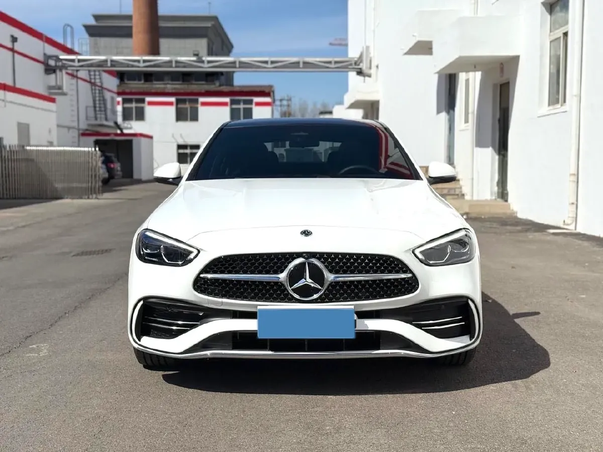 2025 Mercedes-Benz C Class 1.5T 204HP L4 9AT,autocango,china used car exporter,china ev exporter,chinese used car exporter,chinese used ev exporter