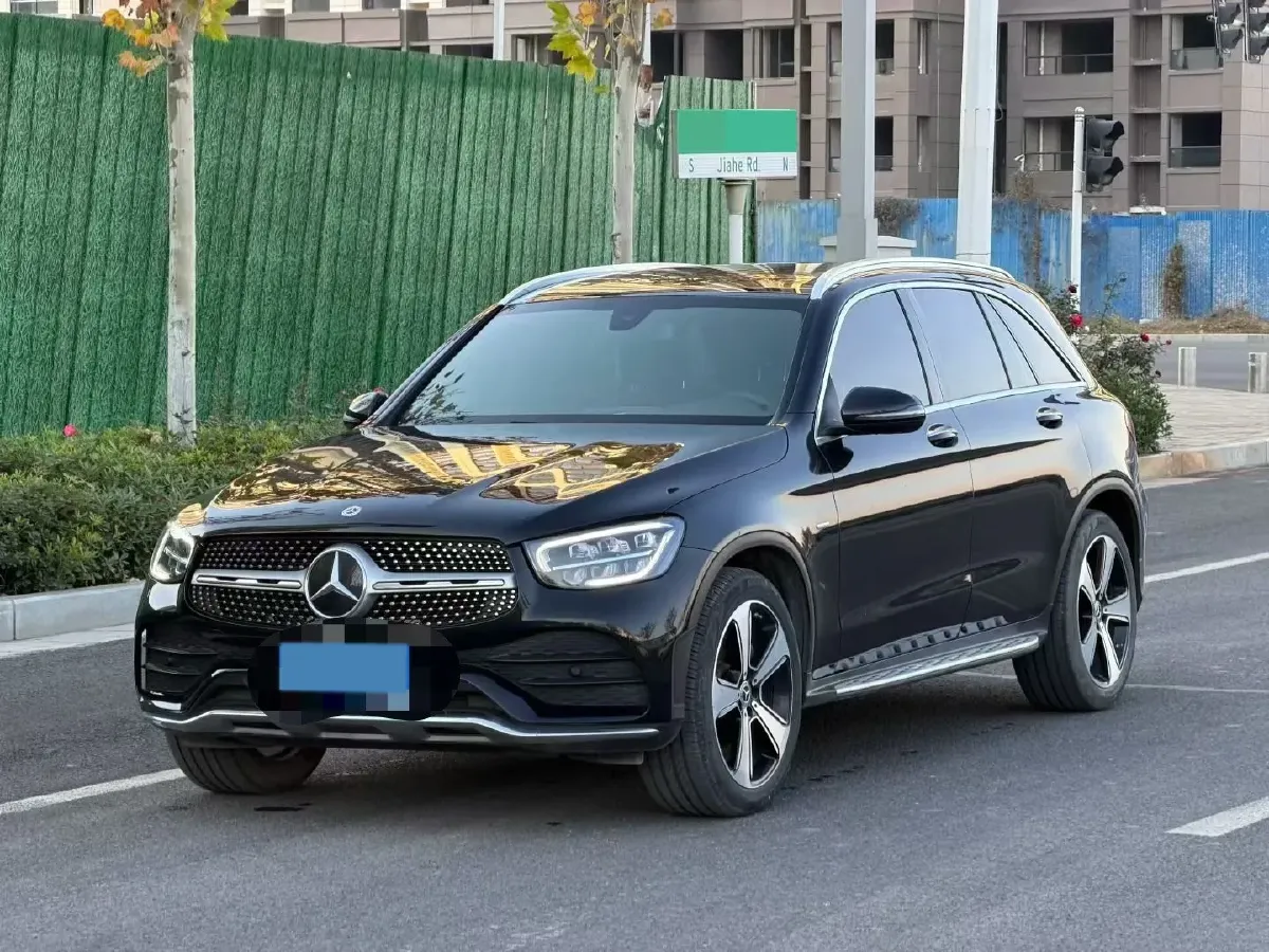 2022 Mercedes-Benz GLC Class 2.0T 258HP L4 9AT,autocango,china used car exporter,china ev exporter,chinese used car exporter,chinese used ev exporter