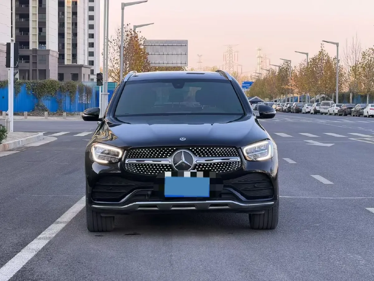2022 Mercedes-Benz GLC Class 2.0T 258HP L4 9AT,autocango,china used car exporter,china ev exporter,chinese used car exporter,chinese used ev exporter
