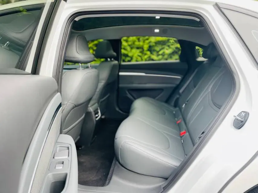 2025 Xpeng MONA M03 BEV,autocango,china used car exporter,china ev exporter,chinese used car exporter,chinese used ev exporter