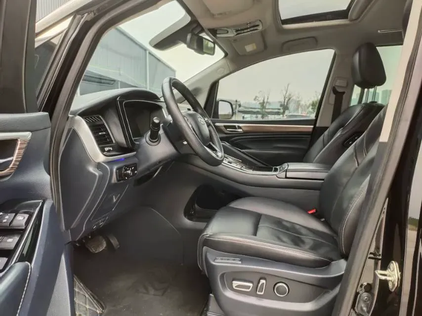 2023 GAC Trumpchi M8 2.0T 252HP L4 8AT,autocango,china used car exporter,china ev exporter,chinese used car exporter,chinese used ev exporter