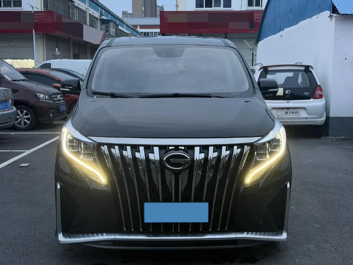 2021 GAC Trumpchi M8 2.0T 252HP L4 8AT,autocango,china used car exporter,china ev exporter,chinese used car exporter,chinese used ev exporter