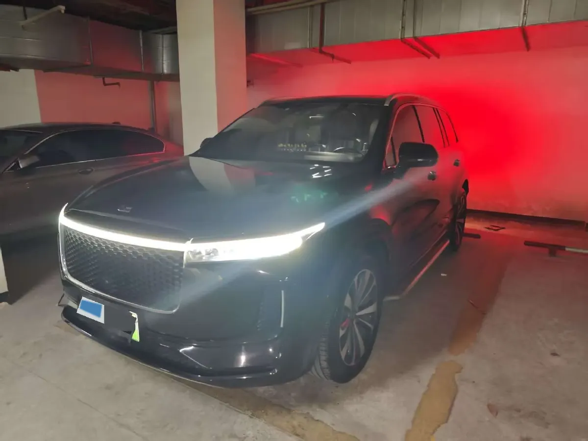 2020 Li ONE Range Extended 131HP REEV 40.5KWH,autocango,china used car exporter,china ev exporter,chinese used car exporter,chinese used ev exporter