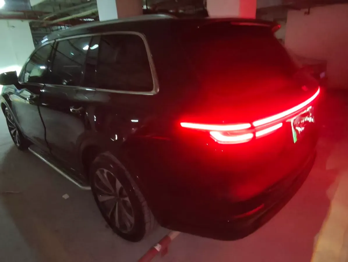 2020 Li ONE Range Extended 131HP REEV 40.5KWH,autocango,china used car exporter,china ev exporter,chinese used car exporter,chinese used ev exporter