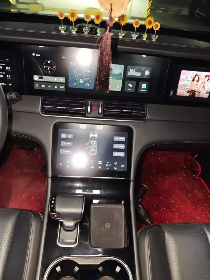 2020 Li ONE Range Extended 131HP REEV 40.5KWH,autocango,china used car exporter,china ev exporter,chinese used car exporter,chinese used ev exporter