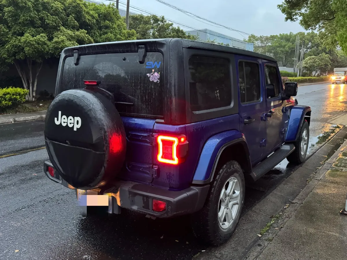 2019 Jeep Wrangler 2.0T 266HP L4 8AT,autocango,china used car exporter,china ev exporter,chinese used car exporter,chinese used ev exporter