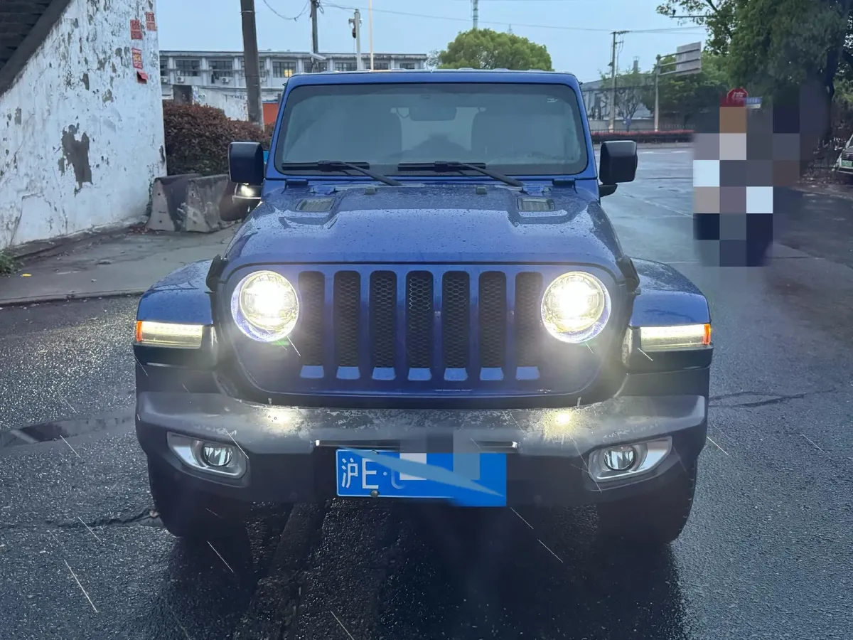 2019 Jeep Wrangler 2.0T 266HP L4 8AT,autocango,china used car exporter,china ev exporter,chinese used car exporter,chinese used ev exporter