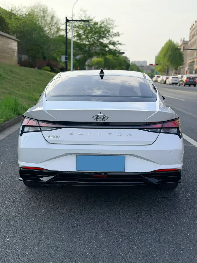 2022 Hyundai Elantra 1.5L 115HP L4 CVT,autocango,china used car exporter,china ev exporter,chinese used car exporter,chinese used ev exporter