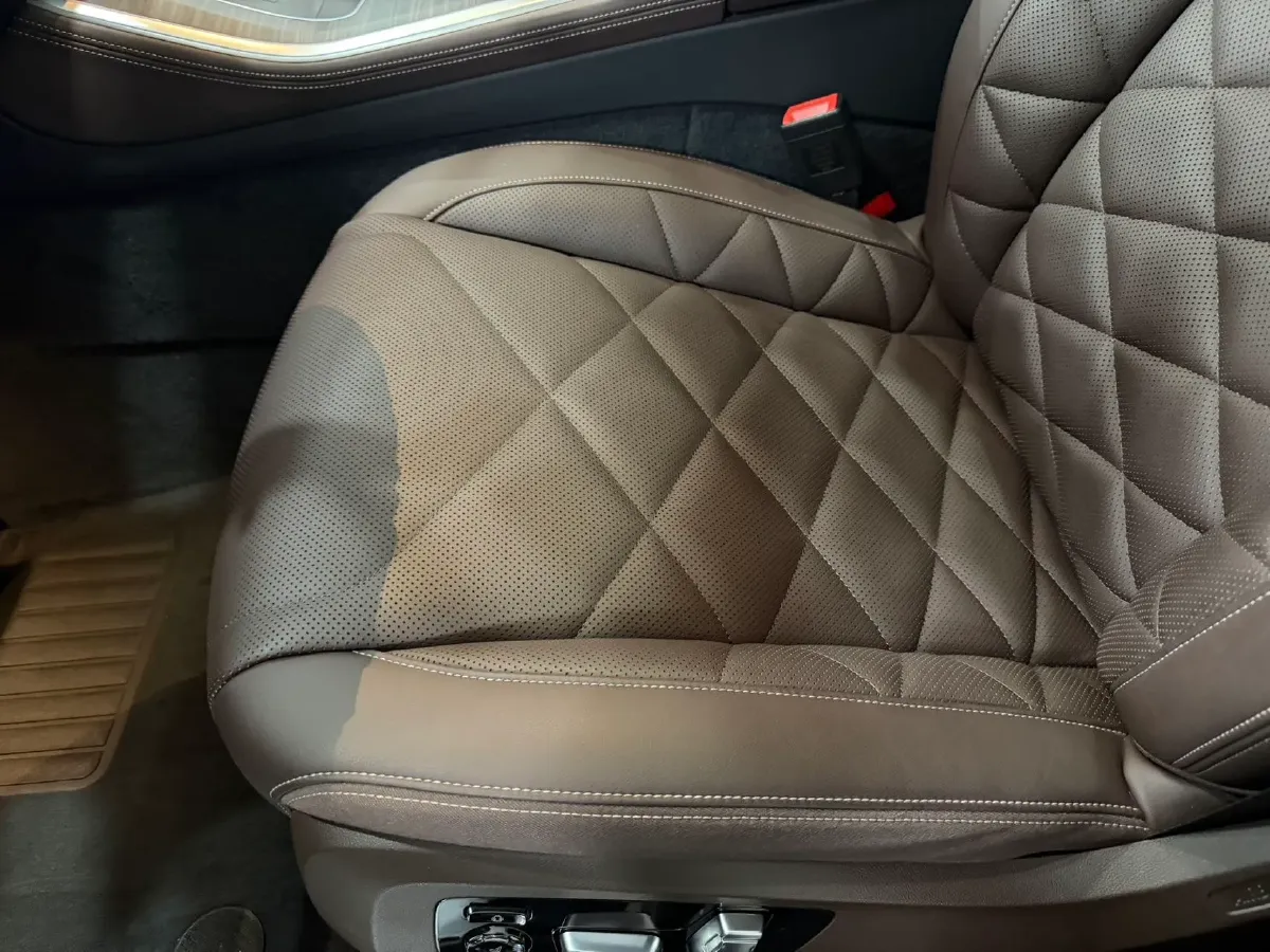 2023 BMW X5 3.0T 381HP L6 8AT,autocango,china used car exporter,china ev exporter,chinese used car exporter,chinese used ev exporter