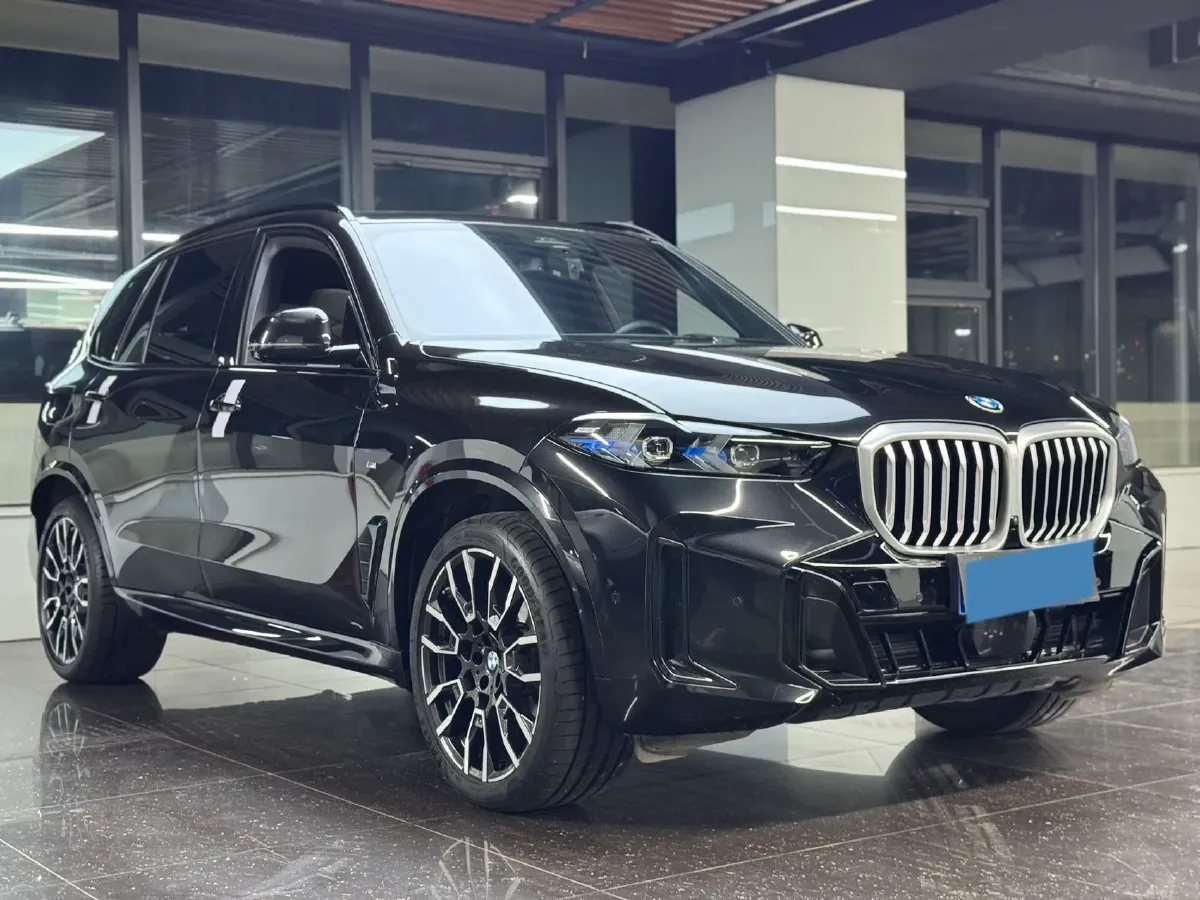 2023 BMW X5 3.0T 381HP L6 8AT,autocango,china used car exporter,china ev exporter,chinese used car exporter,chinese used ev exporter