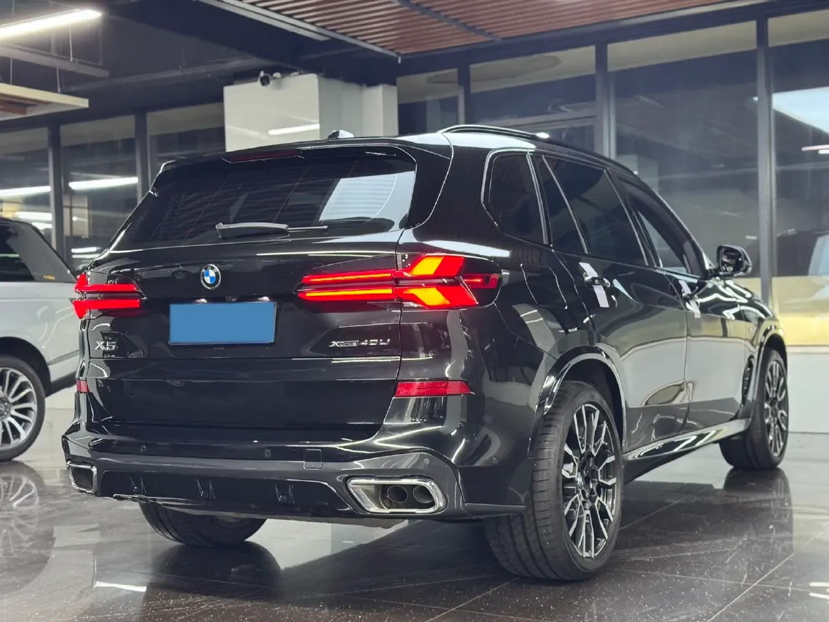 2023 BMW X5 3.0T 381HP L6 8AT,autocango,china used car exporter,china ev exporter,chinese used car exporter,chinese used ev exporter
